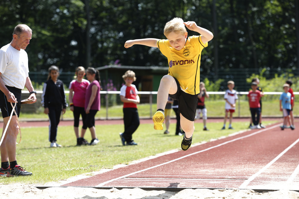 Qualifizierung zum*zur Sportabzeichen Prüfer*in – Schwerpunkt Leichtathletik (Blended Learning)