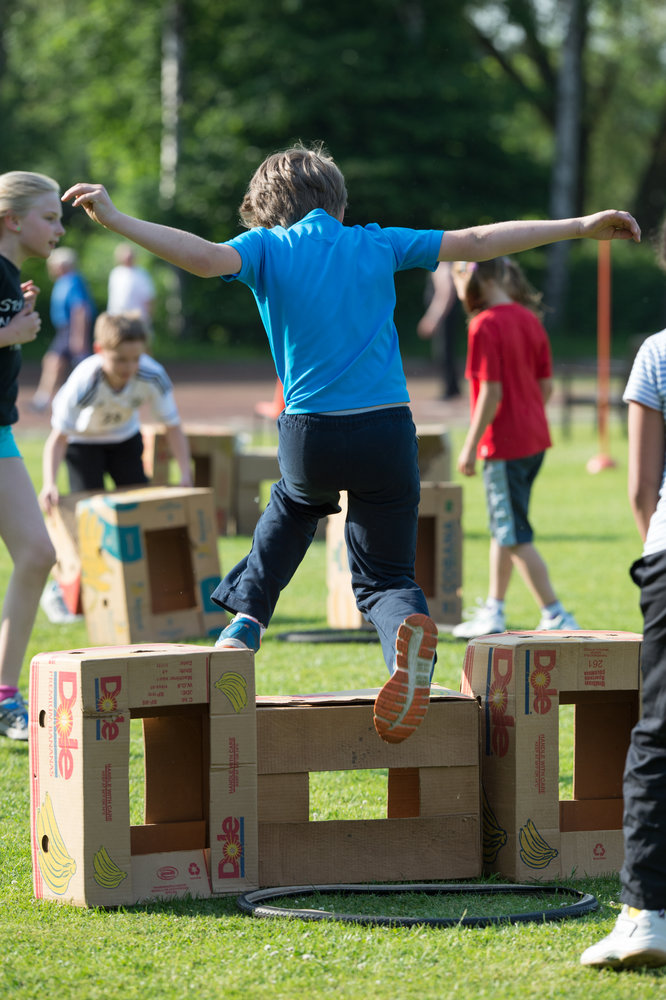 Outdoorsport mit Kindern und Jugendlichen – Natur, Bewegung, Teamgeist