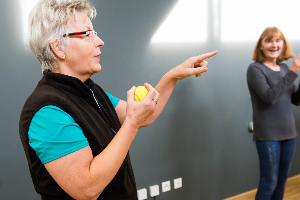 Zertifikat Bewegtes Altern … Von der Feinmotorik zur Handkraft (Basispflichtmodul 2)