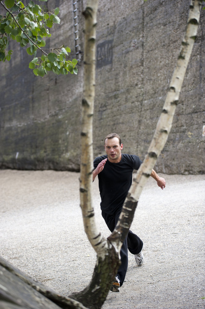 „Outdoorfitness: Ganzheitliches Kraft- & Ausdauertraining an der frischen Luft“